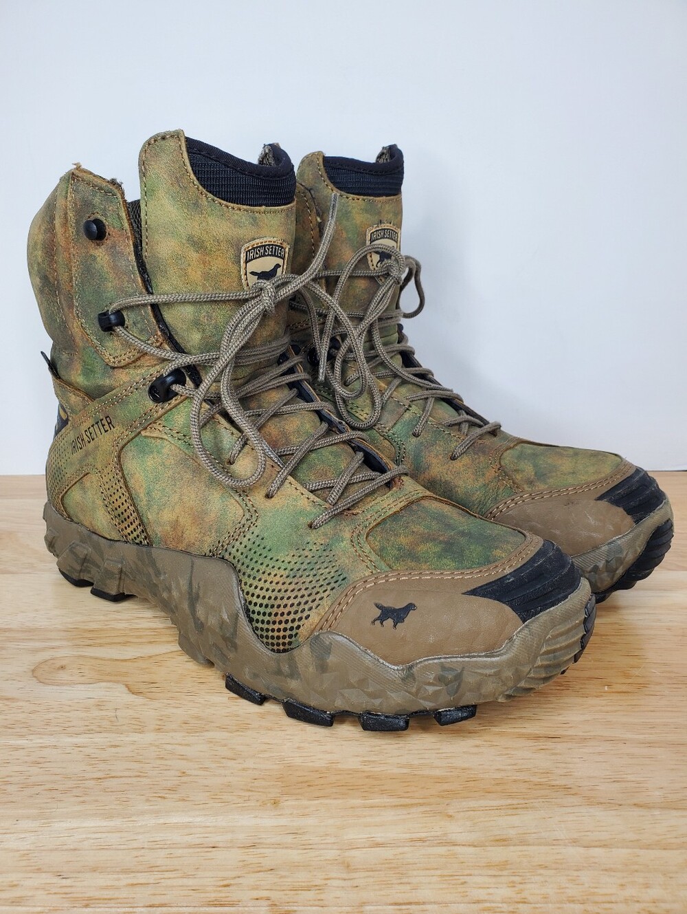 Irish Setter VaprTrek 8 Inch Camo Boots Mens Size 11 Hunting Outdoor